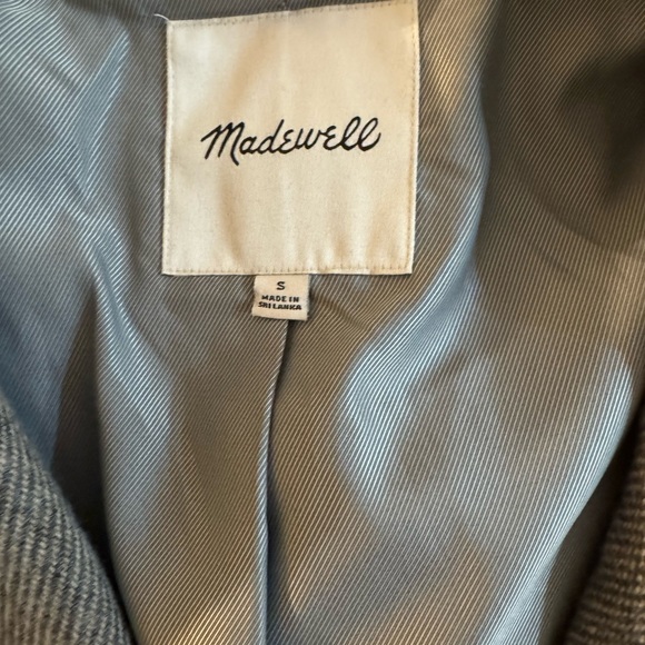 Elmcourt Coat in Insuluxe Fabric - Picture 3 of 7